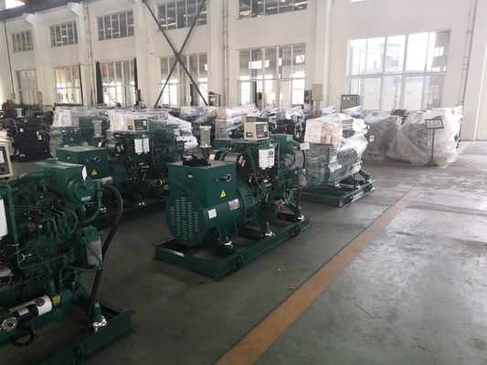 Bộ máy phát điện Diesel Cummins 1500rpm Hoạt động đàn hồi Mất công suất thấp